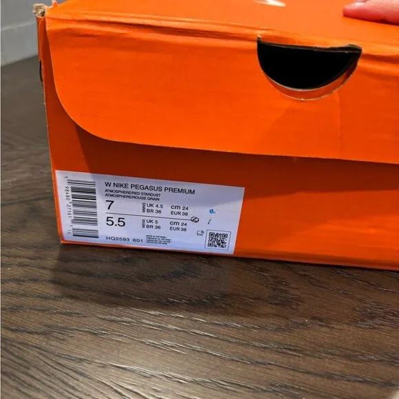 Women’s Nike Pegasus Premium - Picture 6 of 6